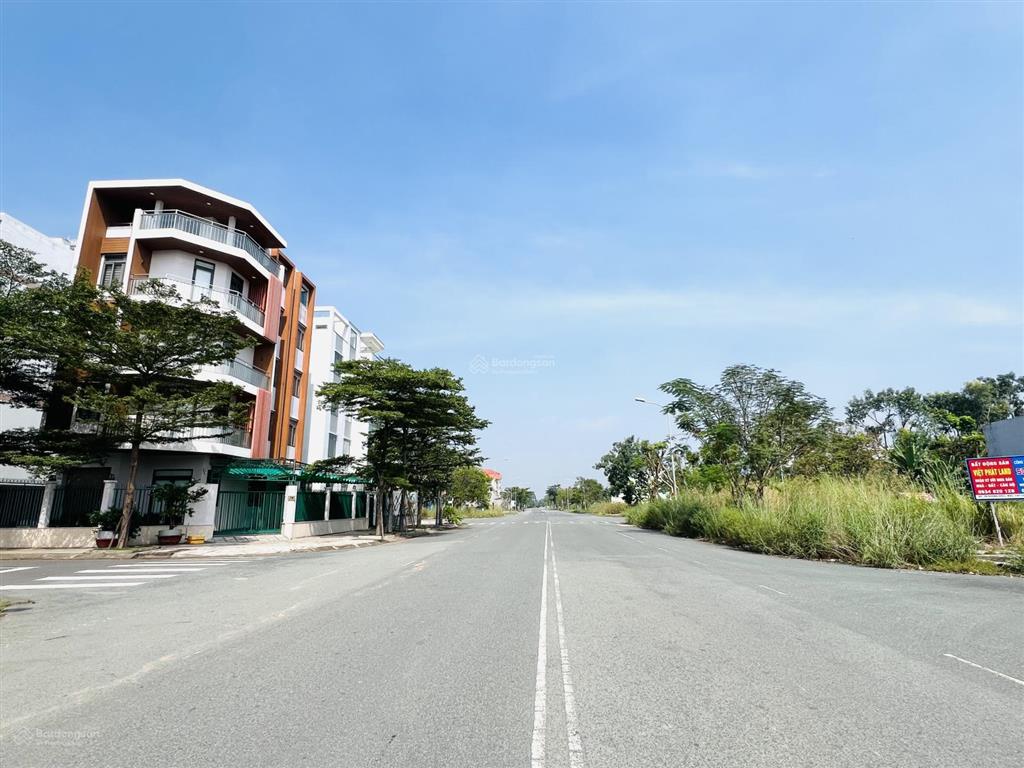 Bán đất sổ đỏ cá nhân cát lái, dt 5x20m, 2 mặt tiền đường liên cảng phú hữu  cát lái