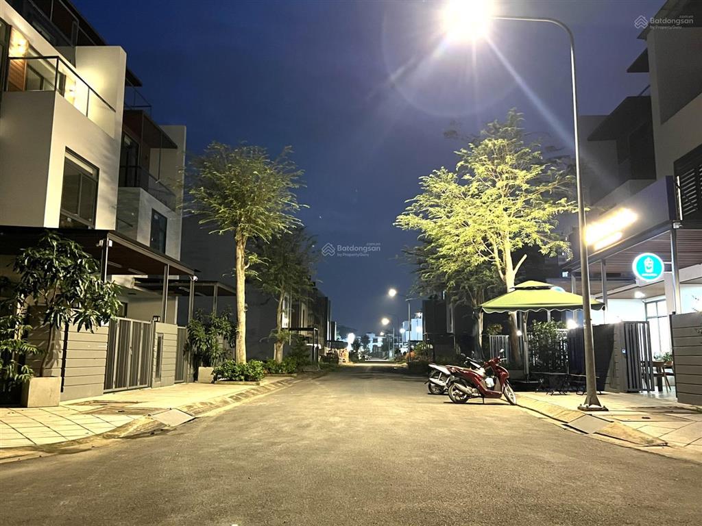 Bán đất sổ đỏ cá nhân cát lái, mặt tiền đường đôi rộng 48 mét, dt 6x20m