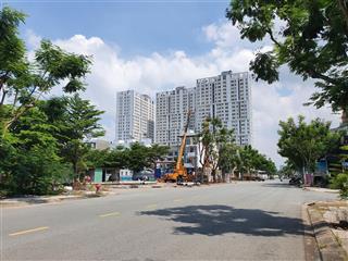 Bán đất biệt thự cát lái, dt 202.5m2 (ngang 10 mét), sổ vuông a4, đường rộng 12 mét, sổ đỏ sẵn