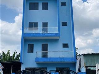 Bán nhà mặt tiền kinh doanh đường lớn 20 mét cát lái, dt ngang 7 mét, dòng tiền 600 triệu/năm