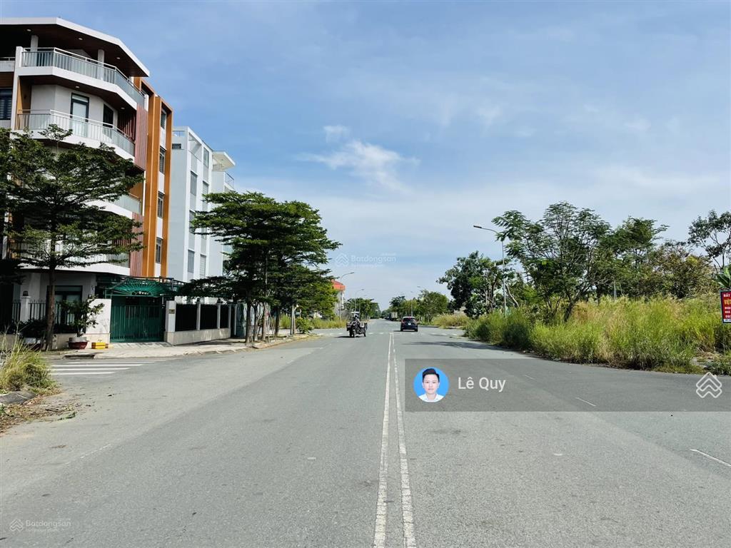 Đất cát lái sổ đỏ  dt 7x20m  đường 12m  sát đại học umt  chỉ 60 triệu/m2
