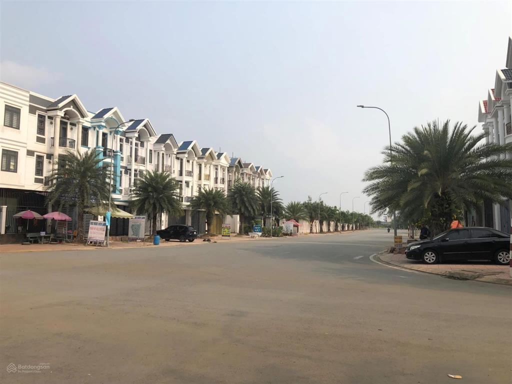 Bán đất centana điền phúc thành, giá tốt chỉ nhỉnh 54,5 triệu/m2, nhà đất lê sanh cam kết giá đúng