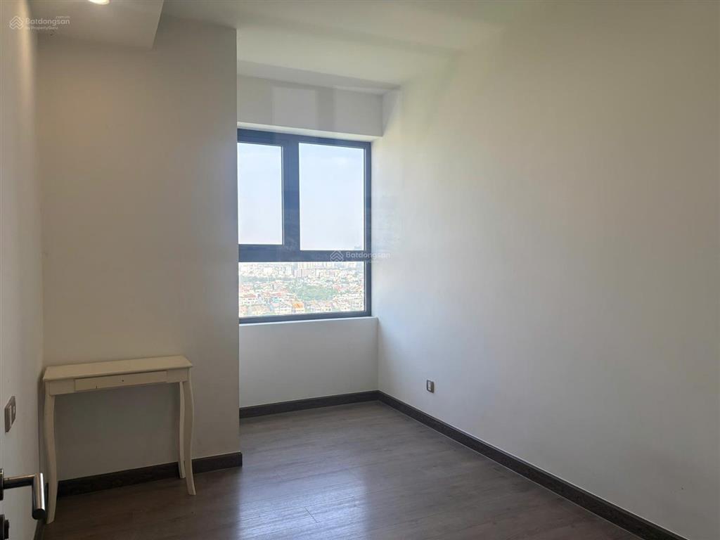 Cho thuê căn hộ 3pn, 2wc (75m2). ntcbgiá 12 triệu/ tháng tại q7 boulevard.  0904 469 ***