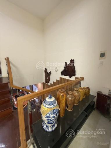 Bán villa 2 tầng phố dương đình nghệ, dt 120m, ngang 6m25, chỉ vài phút đi bộ đến biển, giá 20tỷ tl