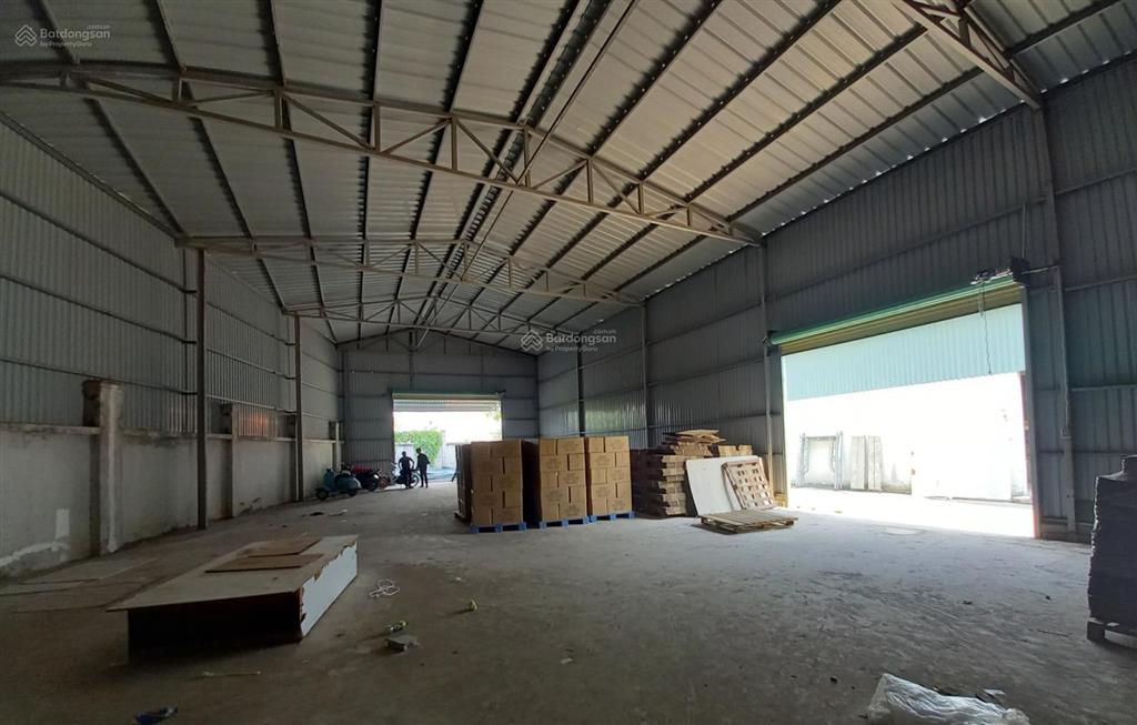 Bán xưởng sản xuất gỗ, dt 18.500 m2  đường quốc lộ 14b sổ hồng, pccc đầy đủ  giá 28 tỷ tl