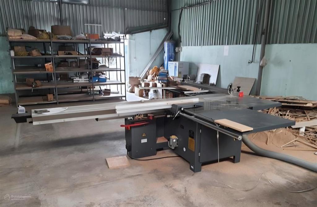 Bán xưởng sản xuất gỗ, dt 18.500 m2  đường quốc lộ 14b sổ hồng, pccc đầy đủ  giá 28 tỷ tl