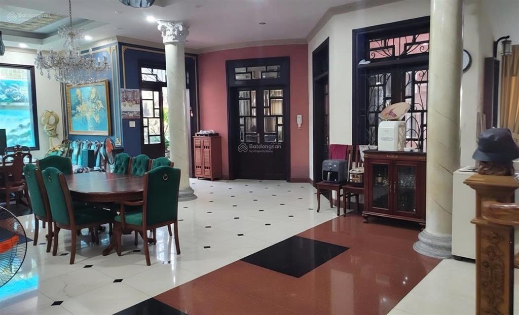 Bán biệt thự mt lưu quang thuận, dt lớn 645m hiếm có, cách trục hồ xuân hương 30m, ngay biển mỹ khê