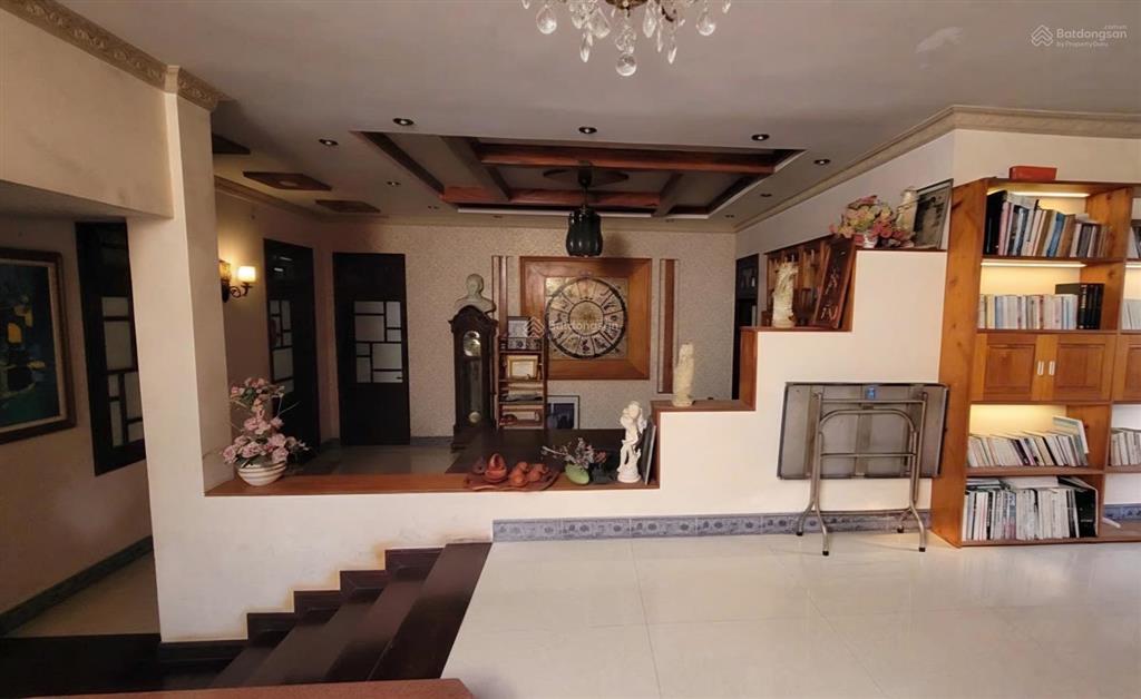 Bán biệt thự mt lưu quang thuận, dt lớn 645m hiếm có, cách trục hồ xuân hương 30m, ngay biển mỹ khê