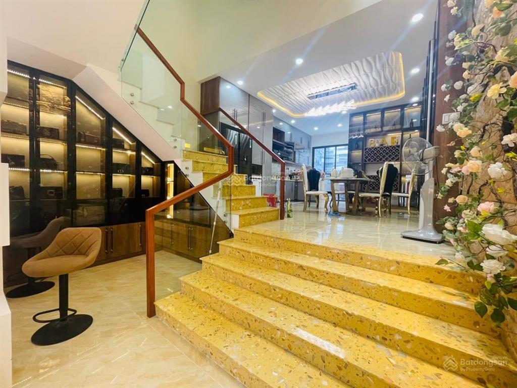 Bán nhà 3 tầng mt đường nguyễn mỹ, dt 120m, ngang 5m, khu đảo 2 vip nhất hòa xuân  giá 11 tỷ 2 tl