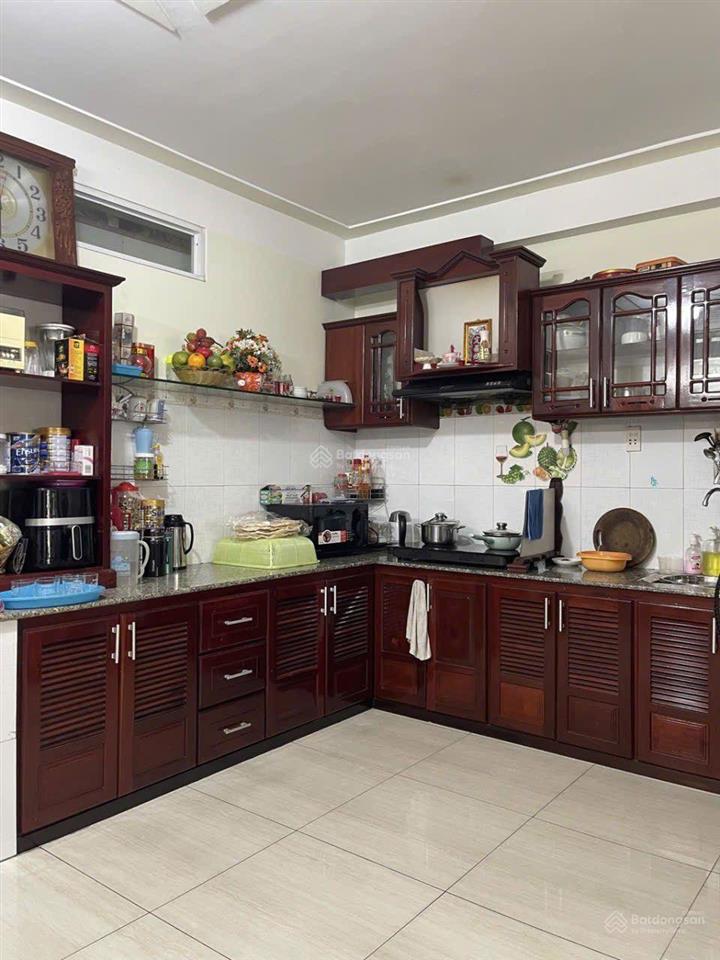 Bán nhà 2 tầng mặt tiền nguyễn bá lân, dt 115m2, ngang 5m, đối diện chợ bắc mỹ an  giá 16 tỷ 8 tl