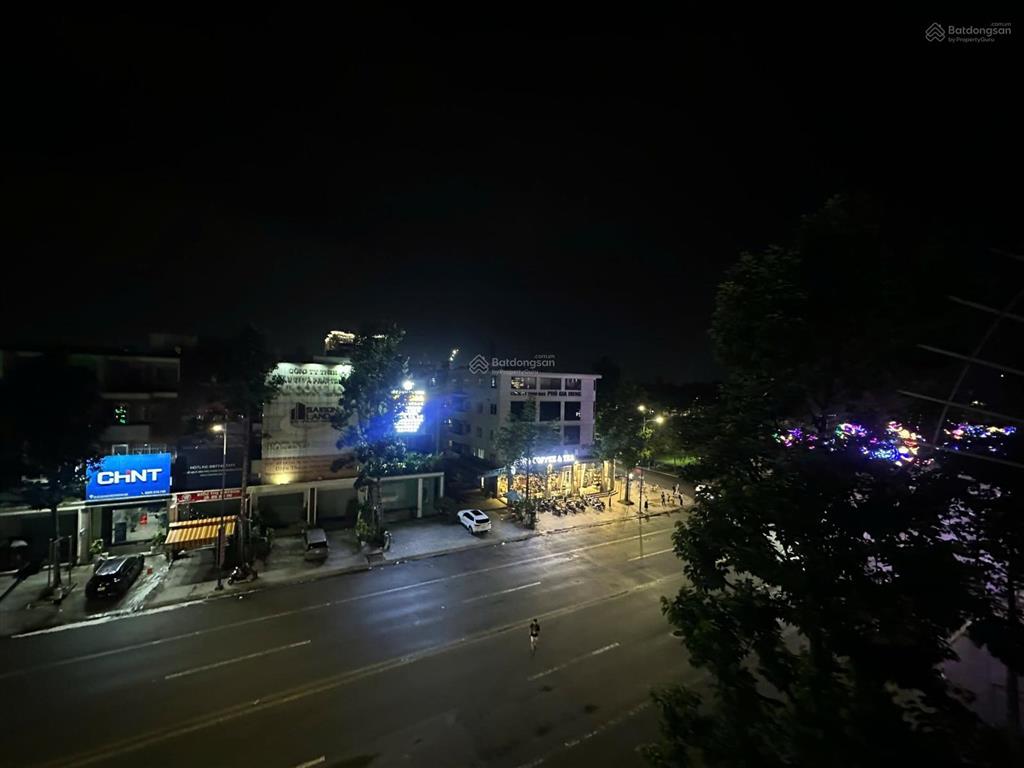 Bán nhà phố 4 tầng mặt tiền lê lợi khu china town tp mới bình dương diện tích sàn 435m2