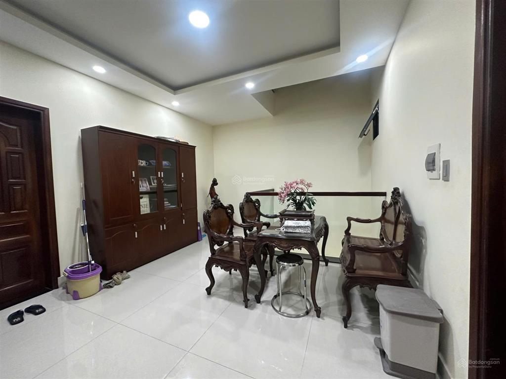 Bán nhà phố 4 tầng mặt tiền lê lợi khu china town tp mới bình dương diện tích sàn 435m2