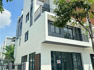 Cho thuê nhà căn góc mặt tiền bùi thị xuân ngang 8.5m x 19m rộng rãi ở gia đình giá 40tr!