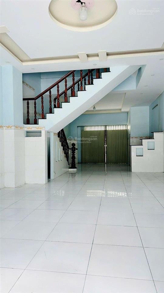 Cho thuê nhà mặt tiền lý thái tổ 5pn sẵn máy lạnh  giá 30 tr/tháng (vị trí kinh doanh)