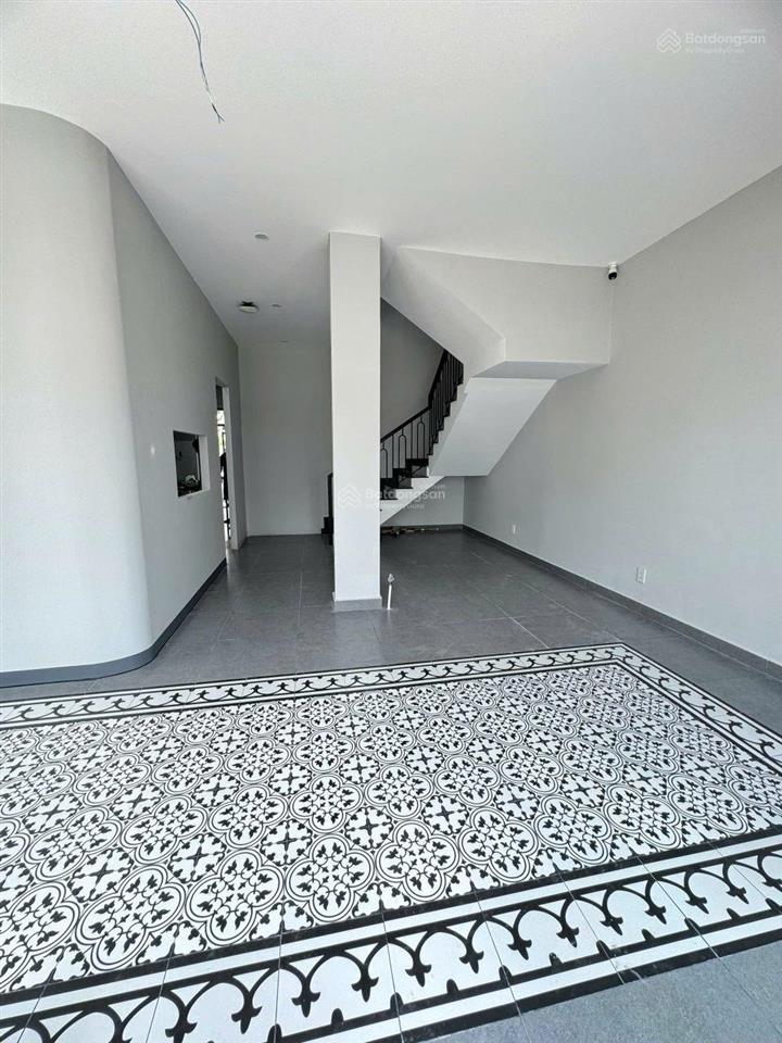 Cho thuê nhà mặt tiền bùi thị xuân căn góc 2 mặt tiền (8,5x19m) giá 40 tr/tháng