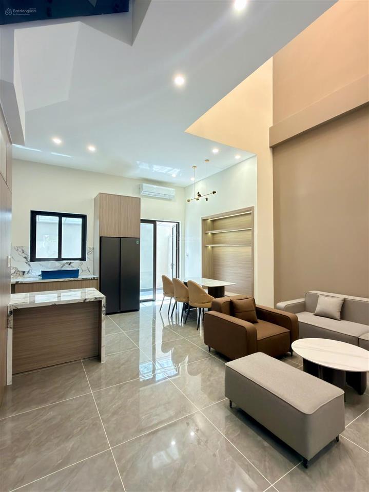 Cho thuê orchard sycamore 4pn 5wc, 90m2  giá 42 triệu/tháng