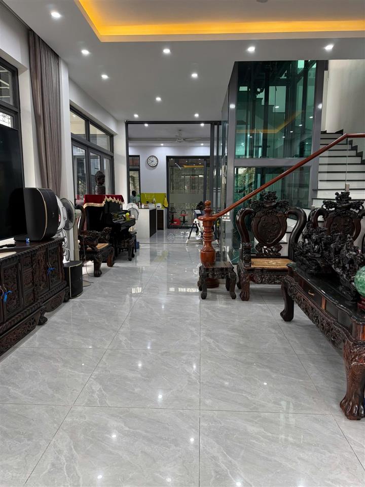Bán gấp nhà vườn tổng cục 5 tân triềuhoàn thiện đẹp mặt tiền rộng 5,6msát vườn hoa100m227 tỷ
