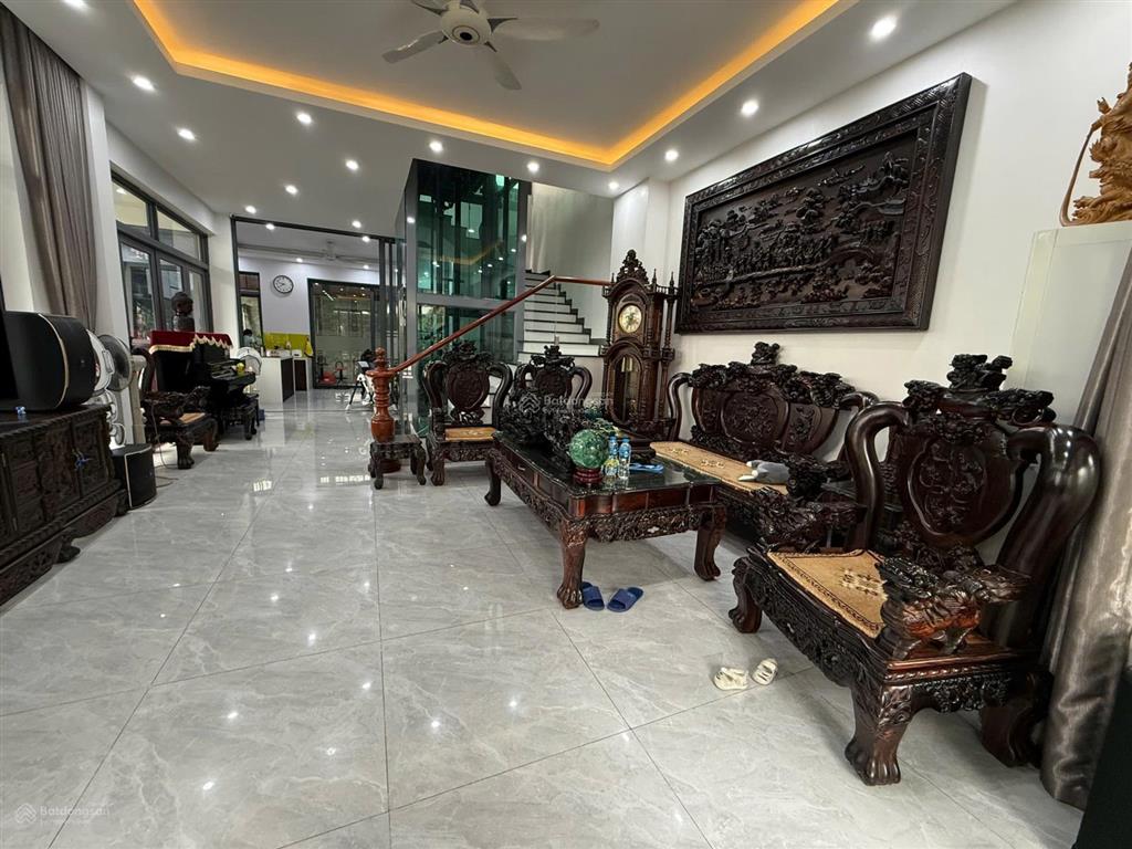 Bán gấp nhà vườn tổng cục 5 tân triềuhoàn thiện đẹp mặt tiền rộng 5,6msát vườn hoa100m227 tỷ