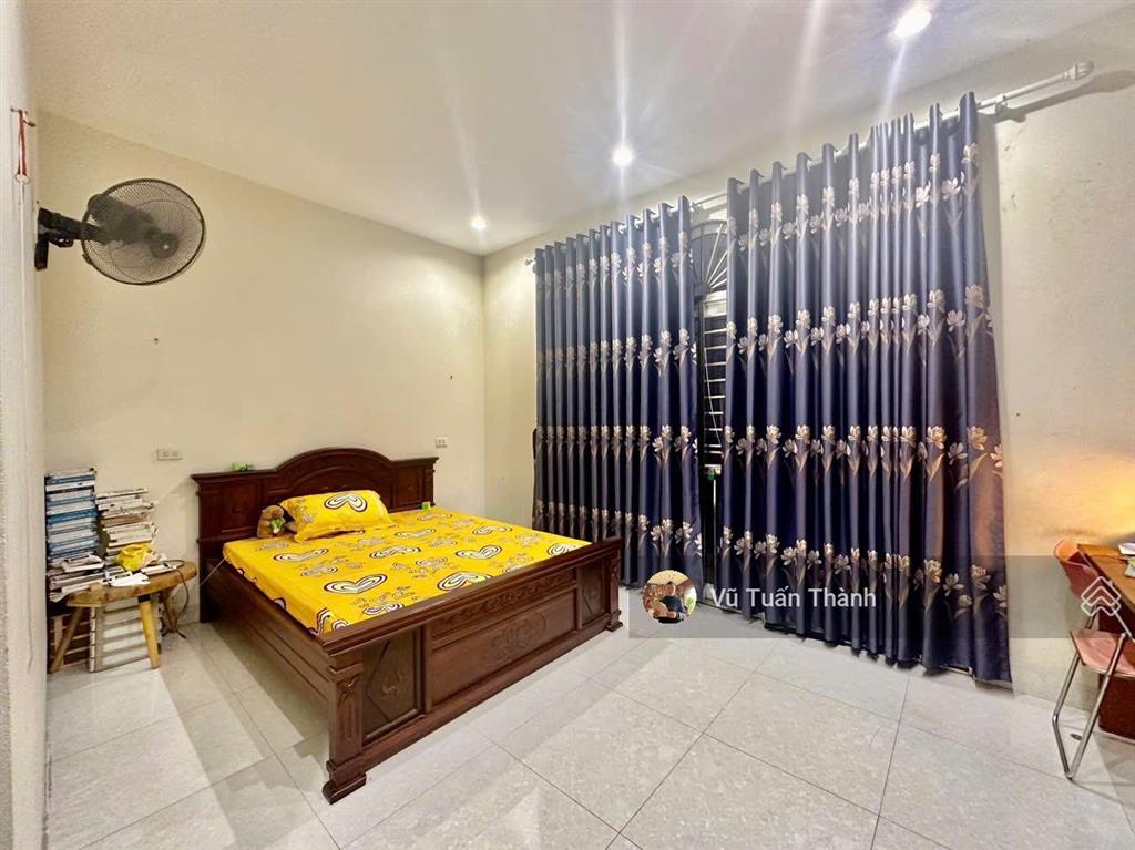 Bán gấp nhà vườn hoàn thiện 5 tầng tuyệt đẹp kđt tổng cục 5vỉa hè 3 oto tránhmt rộnggiá tốt