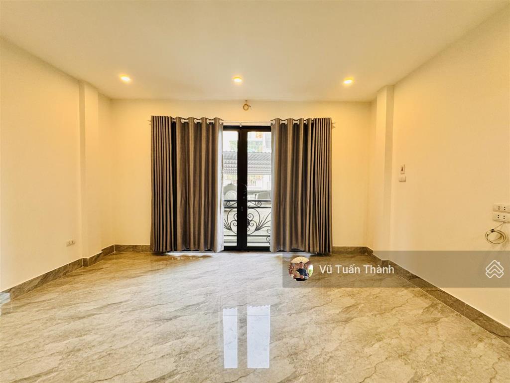 Của hiếm  chỉ quanh 11 tỷ sở hữu căn nhà 6 tầng thang máy phố nguyễn xiểnoto tránh đỗkinh doanh