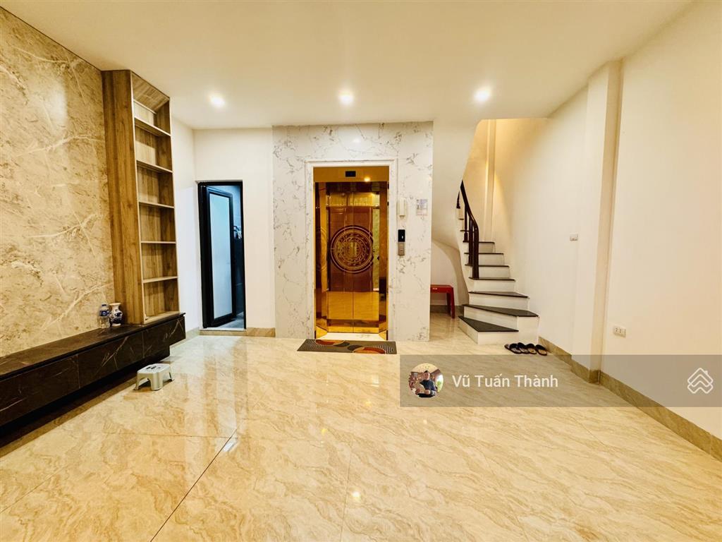 Của hiếm  chỉ quanh 11 tỷ sở hữu căn nhà 6 tầng thang máy phố nguyễn xiểnoto tránh đỗkinh doanh