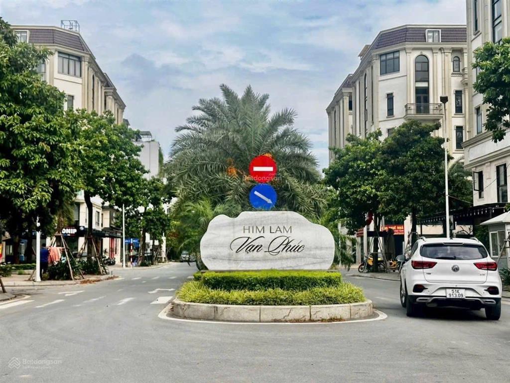 Giảm 3 tỷ bán gấp liền kề 7 tầng tại himlam vạn phúc2 mặt đường oto tránhgiá rẻ nhất khu98m33tỷ