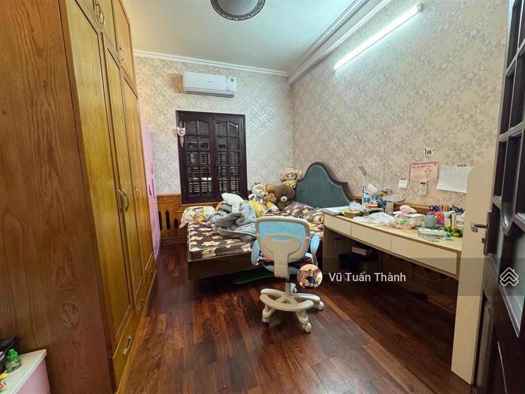 Ko có căn thứ 2chỉ 11 tỷ sở hữu nhà 5 tầng lô góc 2 mặt đường oto tránh đỗ phố nguyễn trãit.xuân