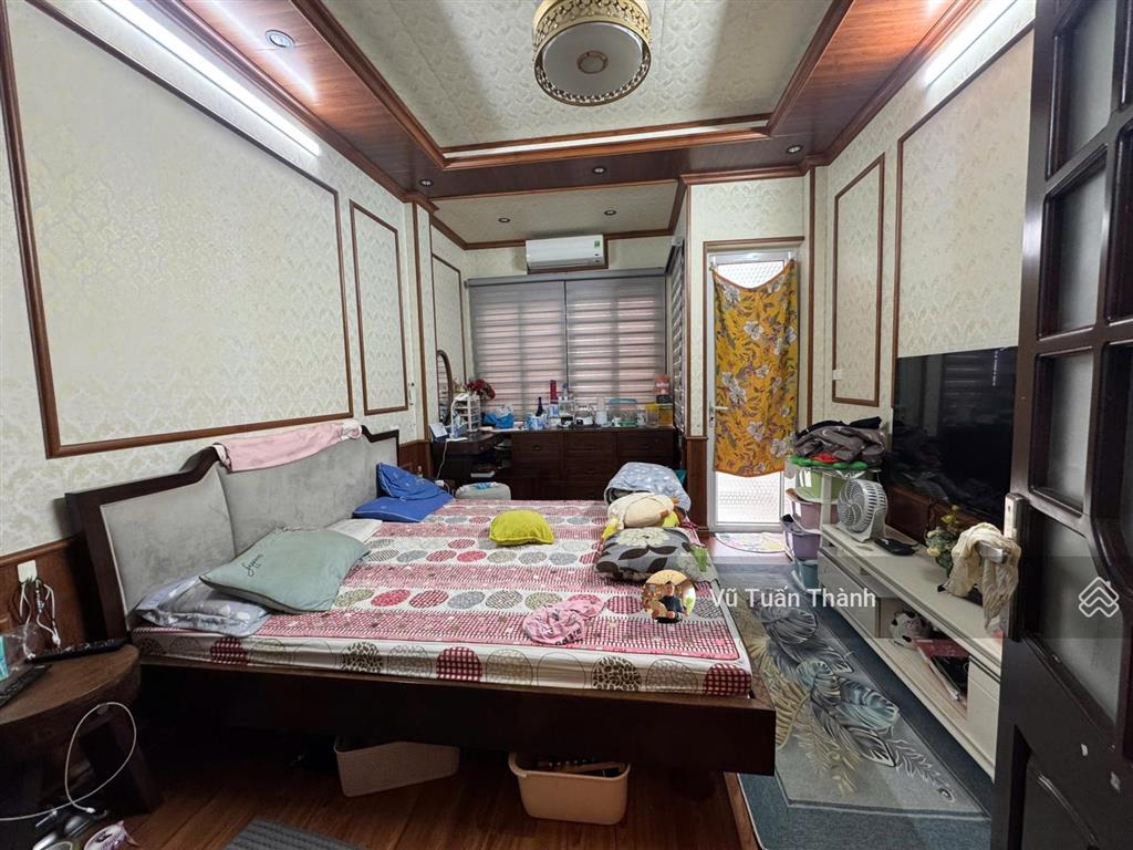 Ko có căn thứ 2chỉ 11 tỷ sở hữu nhà 5 tầng lô góc 2 mặt đường oto tránh đỗ phố nguyễn trãit.xuân