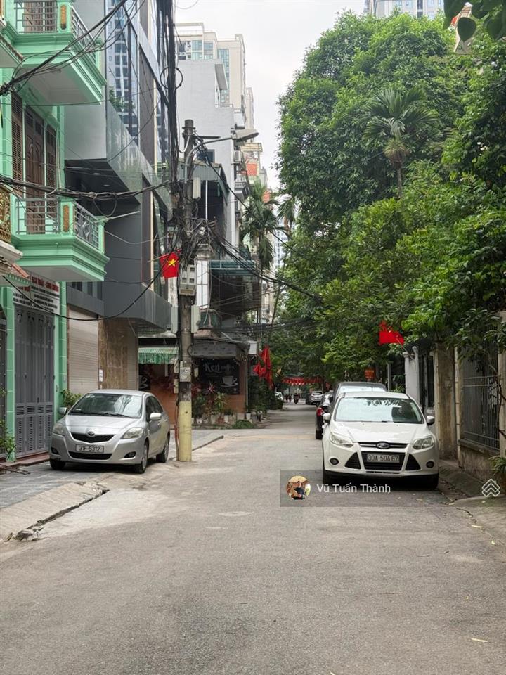 Vô cùng hiếmrẻ nhất nguỵ như kon tumphân lô vỉa hè oto tránh đỗ1 nhà ra mặt phố50m2 chỉ 12.5 tỷ