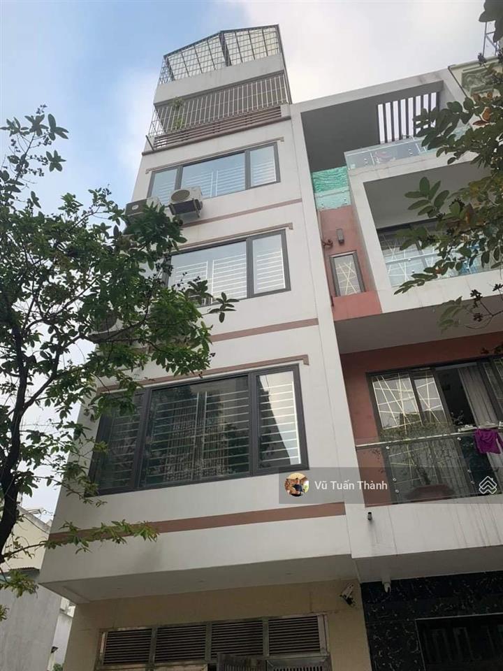 Vô cùng hiếmrẻ nhất nguỵ như kon tumphân lô vỉa hè oto tránh đỗ1 nhà ra mặt phố50m2 chỉ 12.5 tỷ