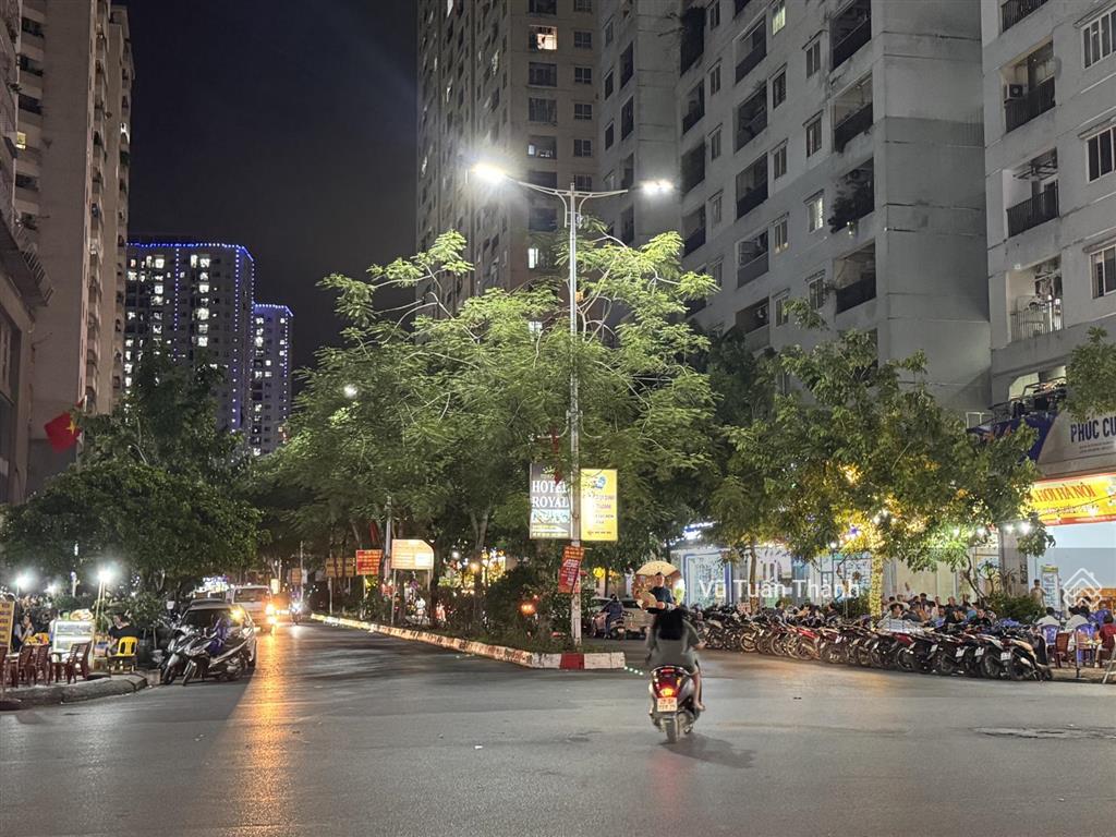 Bán nhà 5 tầng mặt ngõ 214 nguyễn xiển ngõ to hơn phố  đường 20m vỉa hè 6m  kd 10/10  16.5 tỷ