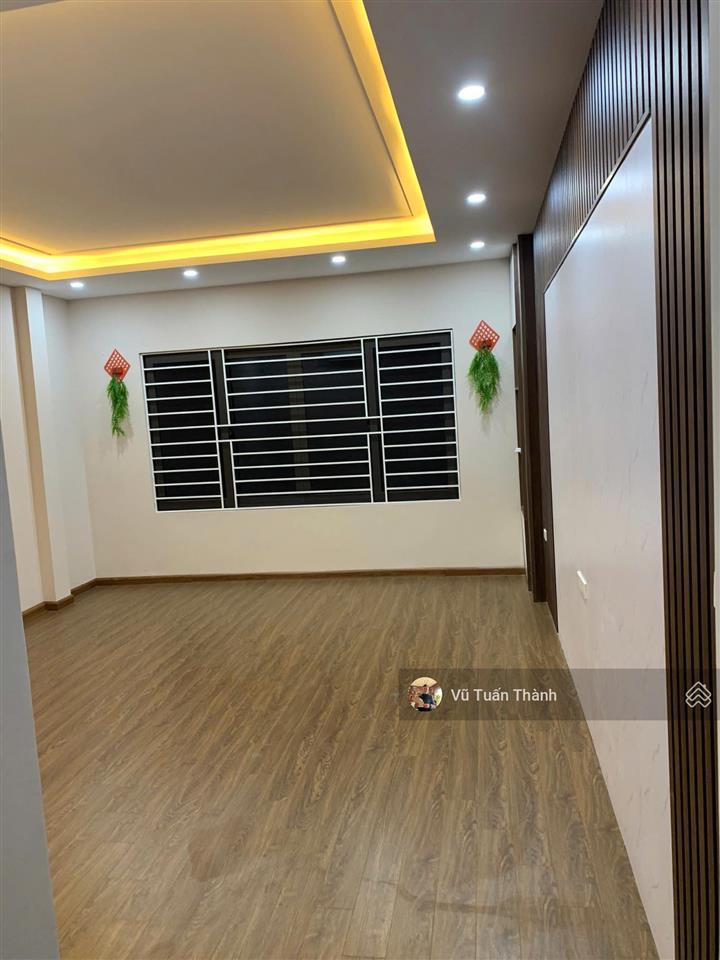 Của hiếmbán gấp nhà 5 tầng mặt phố kđt mỗ laosát hồ mumberryvỉa hè rộngkinh doanh đỉnhgiá tốt
