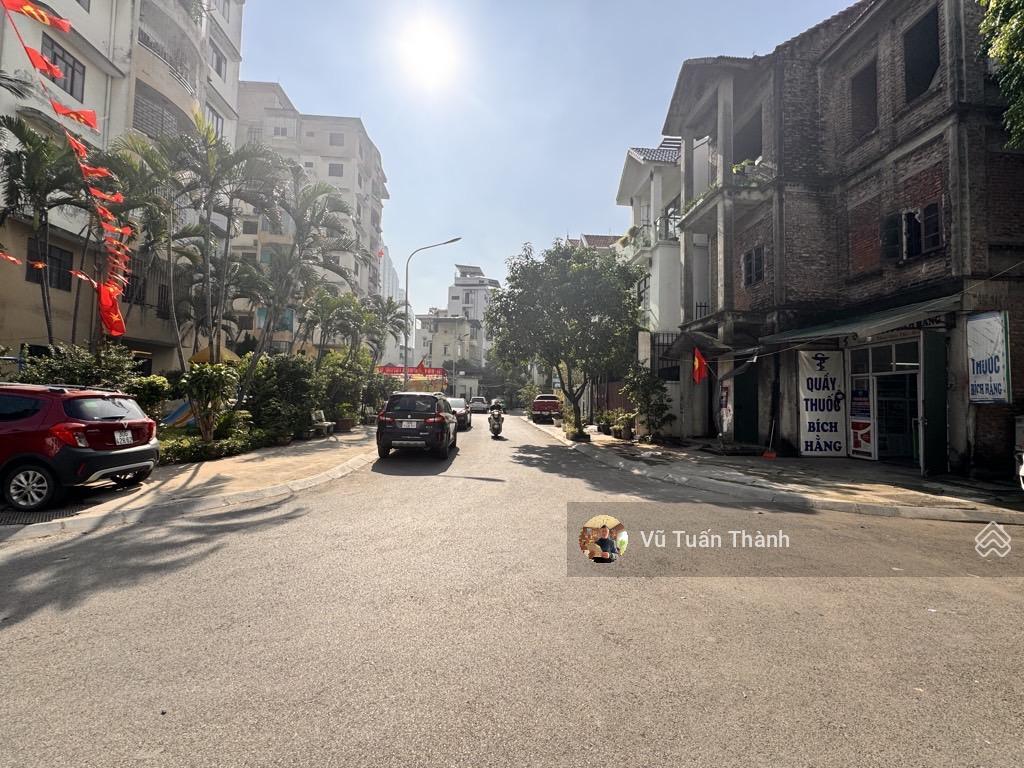 Liền kề lô góc tuyệt đẹp kđt xa laview chung cư3 oto tránhkinh doanhtăng cực mạnh sau quy hoạch