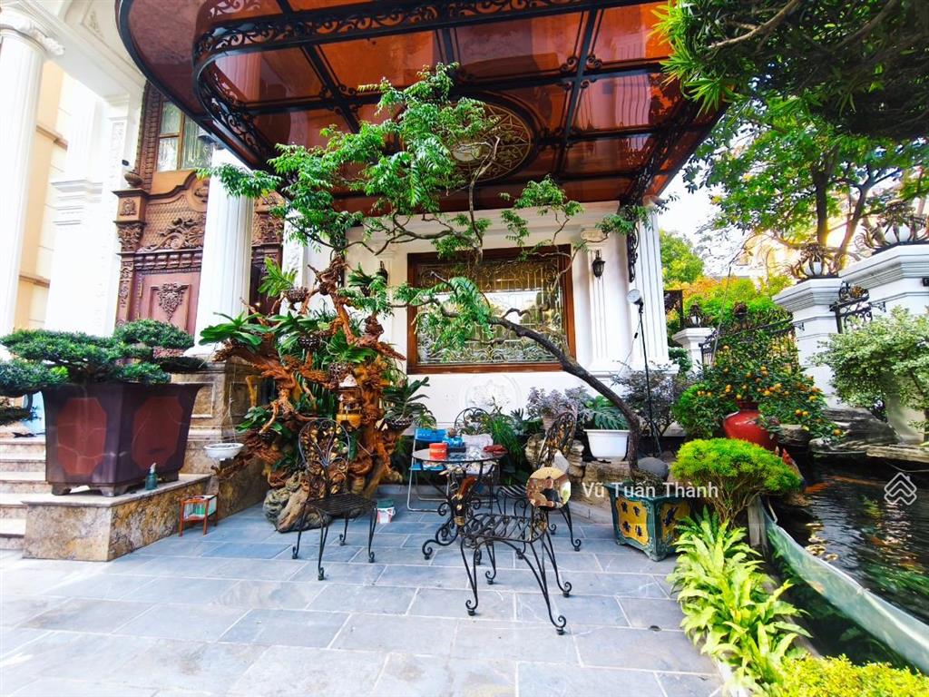 Đẳng cấp biệt thự  thiết kế hiện đại kđt trung văn  khu vực hạ tầng phát triển  giá đầu tư