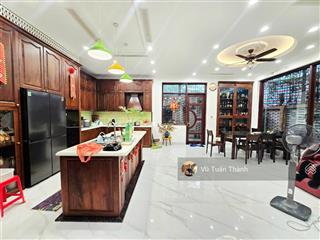 Biệt thự lô góc5 tầng thang máyxây full đất phố nguyễn tuânhoàn thiện sang trọngchỉ ngoài 40 tỷ