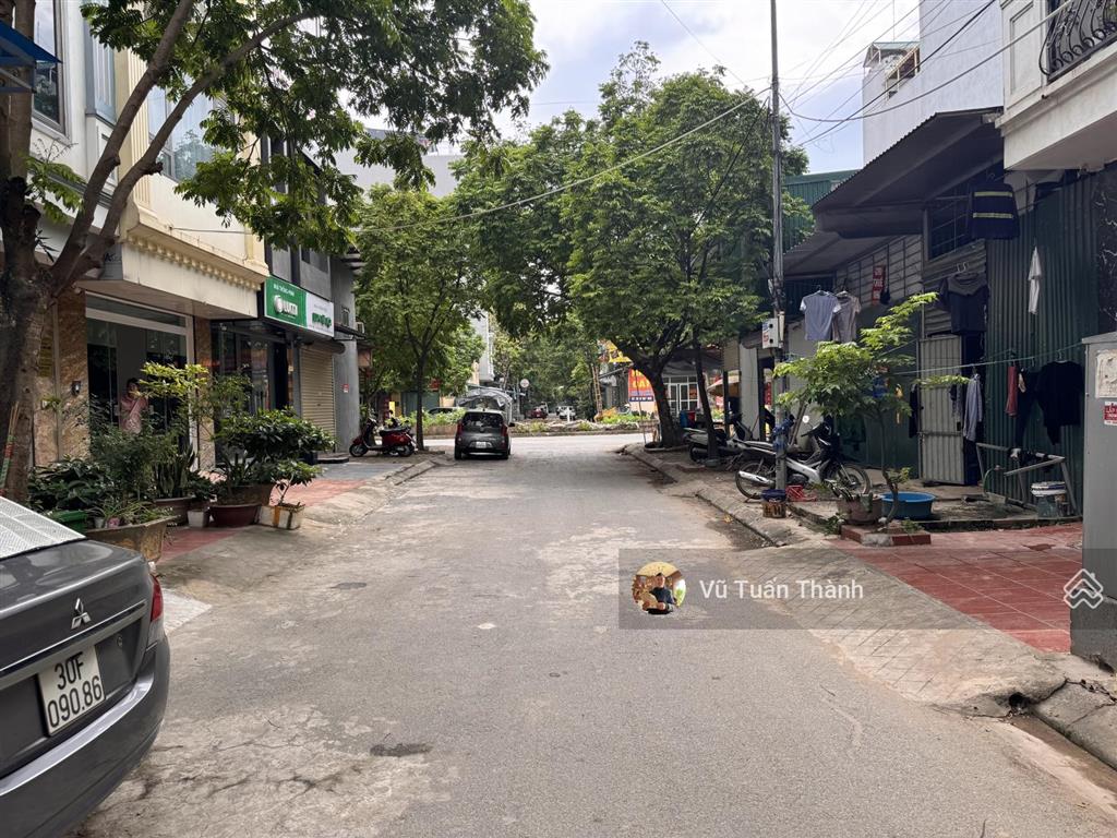 Rẻ nhất trung tâm hà đông bán đất tặng nhà 2t phân lô vỉa hè 3 oto tránhkinh doanh50m2  10.8tỷ
