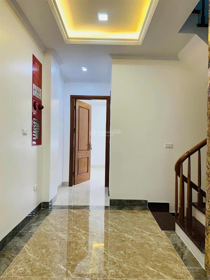 Của hiếmrẻ hơn bán đấtbán gấp liền kề linh đàm 60m2 5 tầng thang máy mới tinhđường 12mhơn 15 tỷ