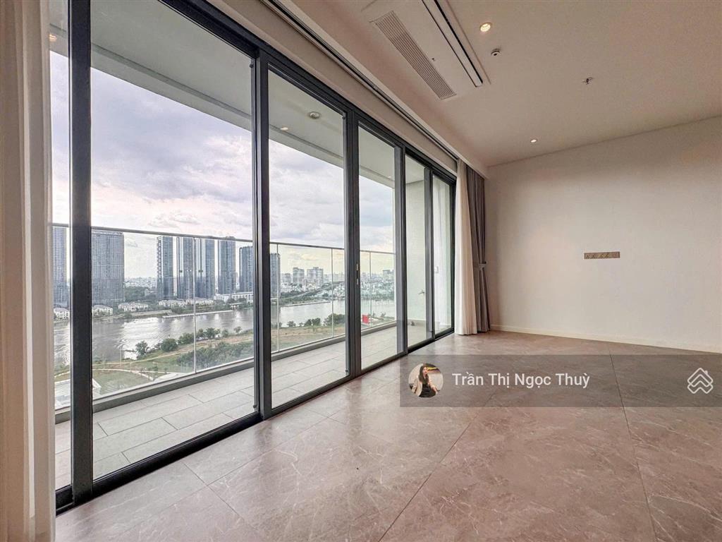Bán 3 phòng ngủ 56tỷ view sài gòn hoa lệ 152m2  0934 456 *** thuy tran