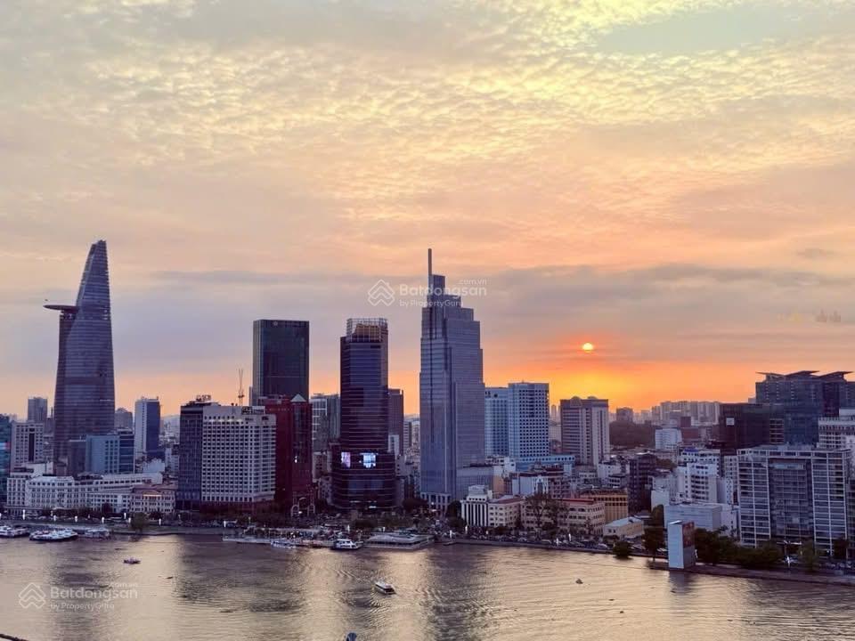 Bán siêu phẩm penthouse 160 ty  0934 456 ***