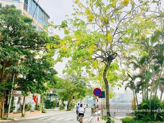 Bán nhà riêng trích sài 50m2x5 tầng view hồ tây, ô tô đỗ cửa, 2 thoáng 18,5 tỷ.