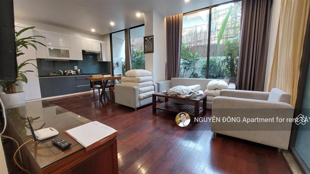 Bán tòa apartment view hồ tây, dtsd 1.170 mét, dòng tiền tốt, 44 tỷ
