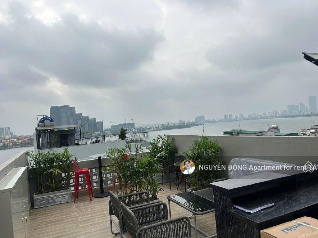 Bán căn hộ apartment view hồ tây, dt 160tr/ tháng, giá 44 tỷ