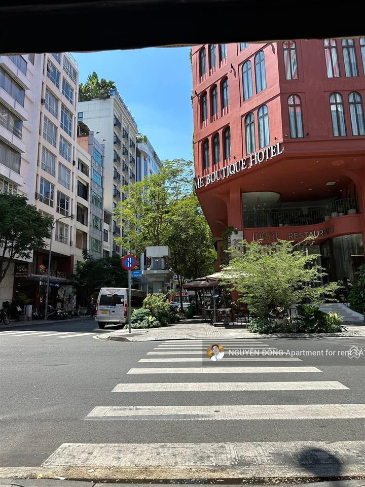 Nhà apartment mặt phố giá trong ngõ, tây hồ, 160m2x10t, giá 54 tỷ