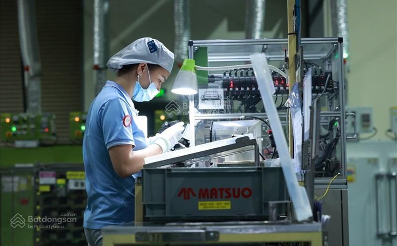 Bán lô đất 2000m2 làm nhà xưởng tại cụm cn kim bài, giá chỉ 9tr/m2, nhận đất được luôn