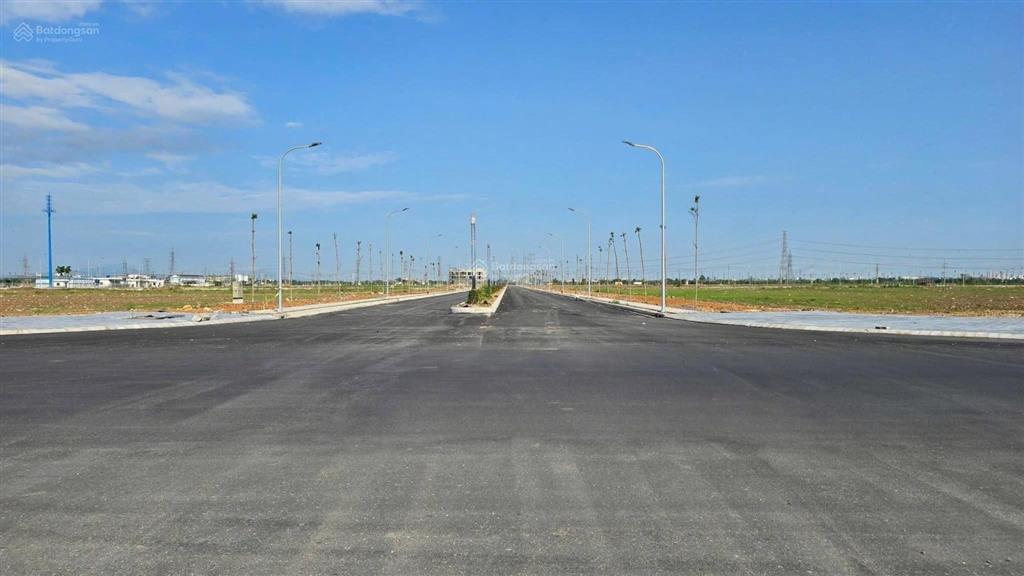 Chỉ còn 1 lô hiếm có vào tên trực tiếp chủ đầu tư giá 8tr/m2, xuất hoá đơn cao diện tích 2665m2