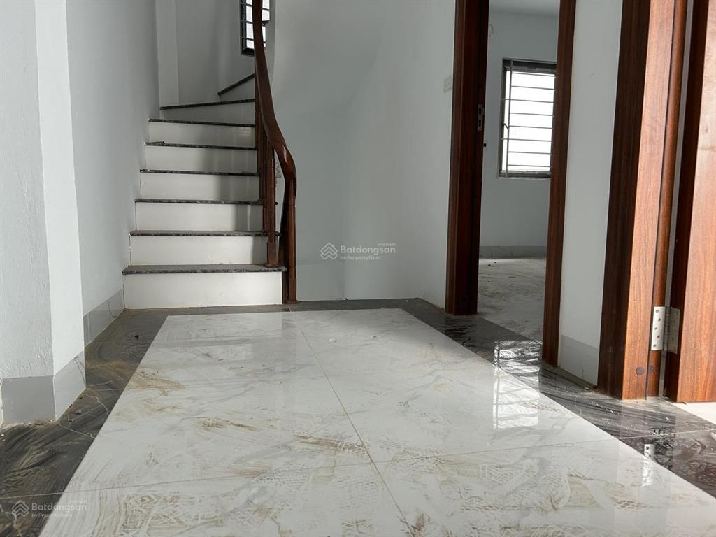 Căn nhà 5 tầng tại xã ngọc hồi cần bán giá 7.3 tỷ