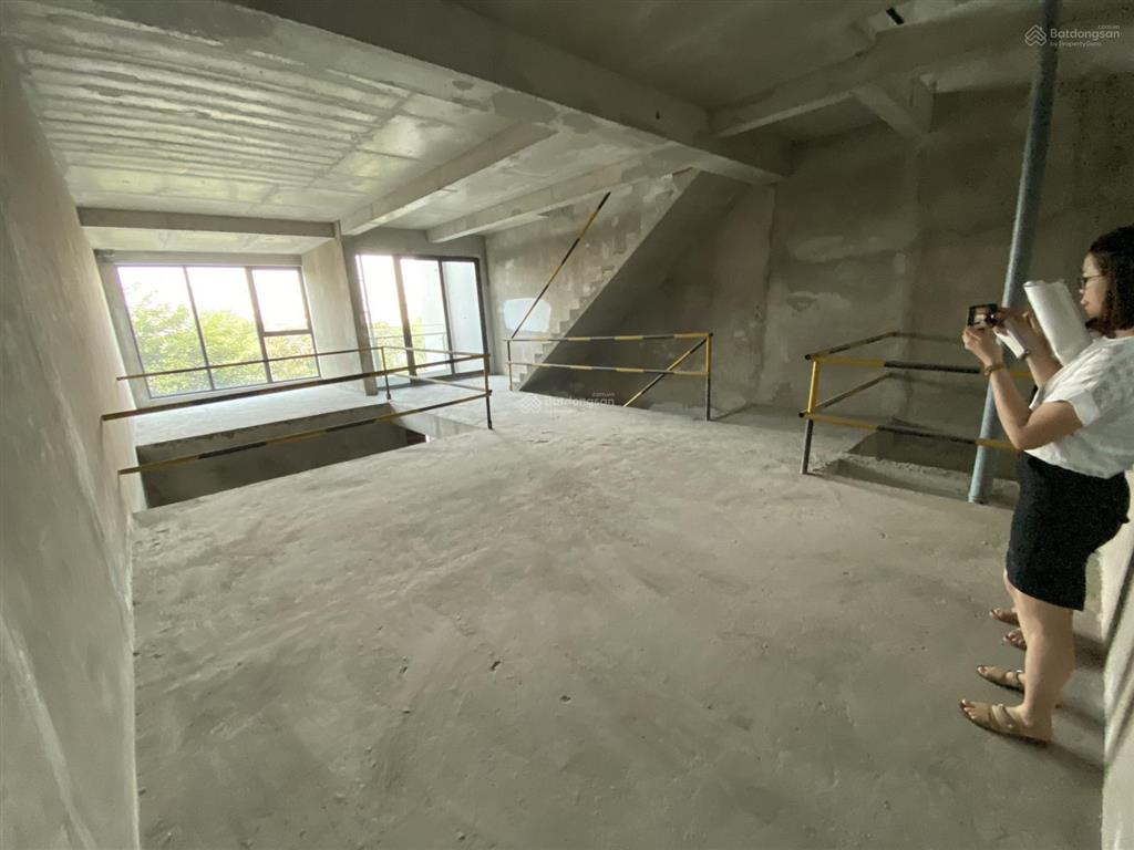 Chính chủ bán shophouse, dự án d2eight đường đồng văn cống, tp thủ đức