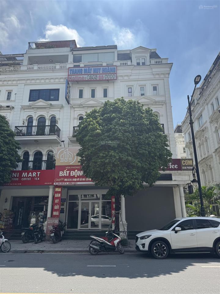 Cho thuê văn phòng tại tầng 3,4,5 căn 19l1, louis city đại mỗ, 15 triệu, 150m2, giá cực chất