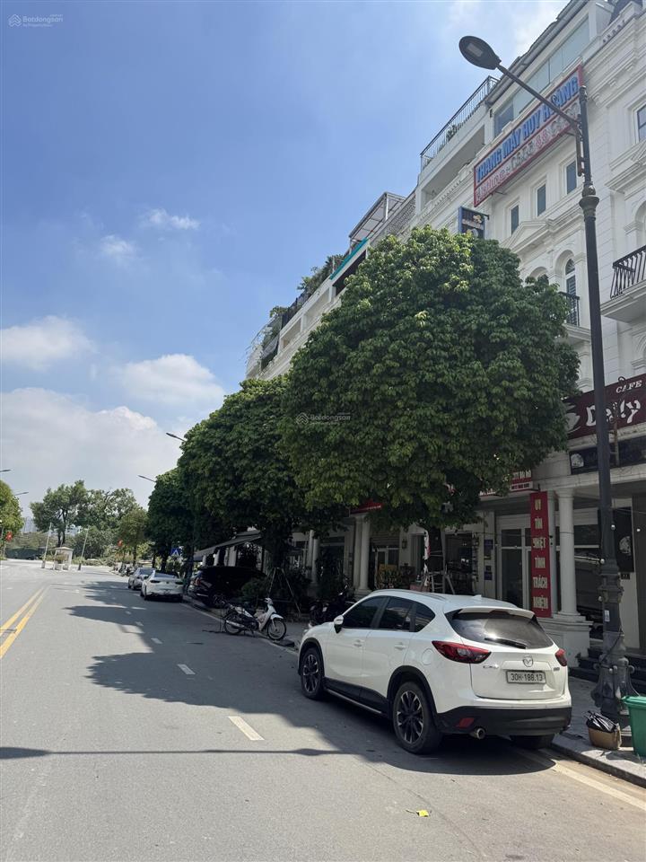 Cho thuê văn phòng tại tầng 3,4,5 căn 19l1, louis city đại mỗ, 15 triệu, 150m2, giá cực chất