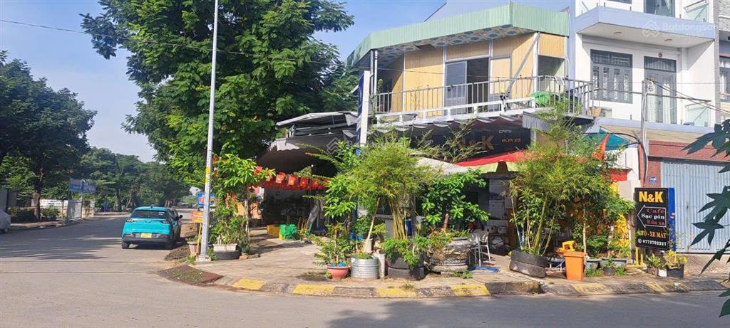 Bán nhà lô góc 2 mặt tiền đường tam bình, thủ đức 192m2. giá 16.5 tỷ